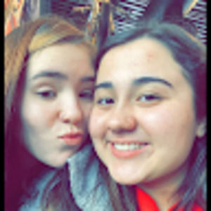 Meet your Posher, Dayna